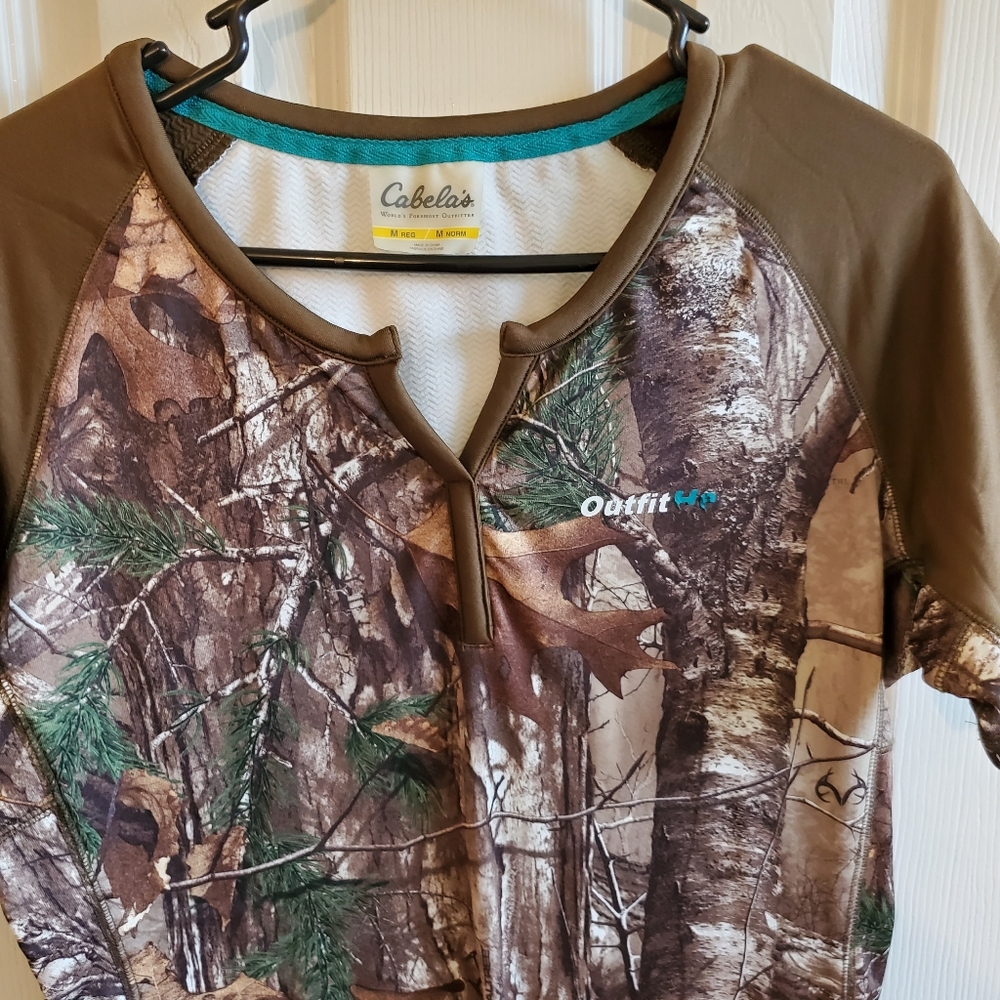 Cabelas Camo shirt
